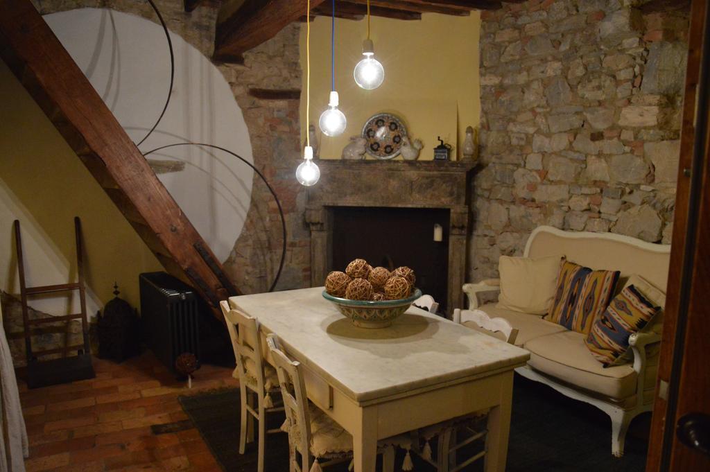 ホテル Casa Antica カスティリオーネ・ドルチャ 部屋 写真